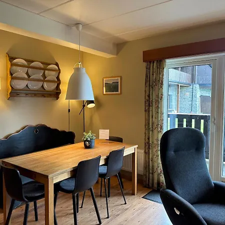 Cozy Ground-floor In *