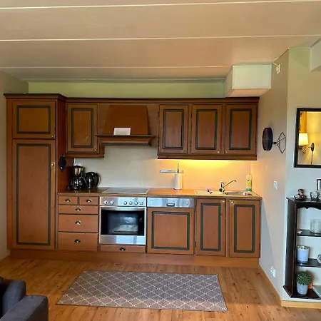 Apartment Cozy Ground-floor In